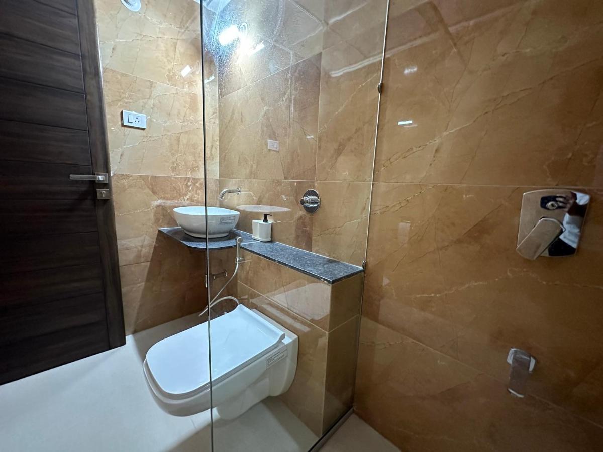 Apartment Athena - Luxe 500m From Viman Nagar Airport