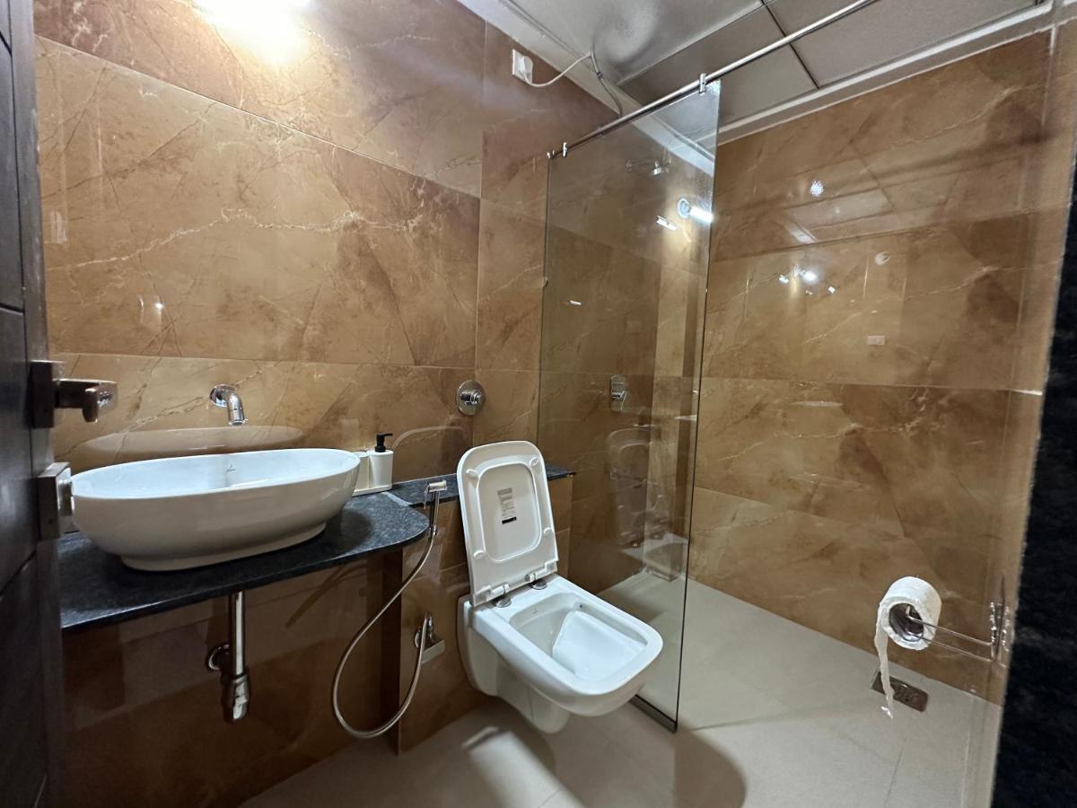 Athena - Luxe 500m From Viman Nagar Airport *