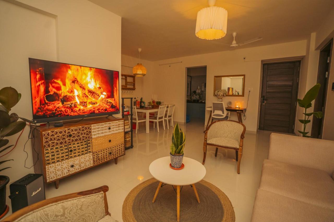Athena - Luxe 500m From Viman Nagar Airport Pune